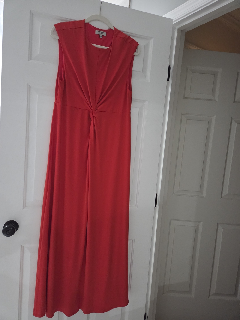 Old Navy Red Sleeveless Knot-Front Maxi Dress